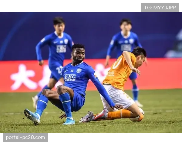 深度战术板：解析保级队如何通过高压逼抢，从强队身上偷得一分